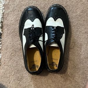 dr. martens 3989 shoes